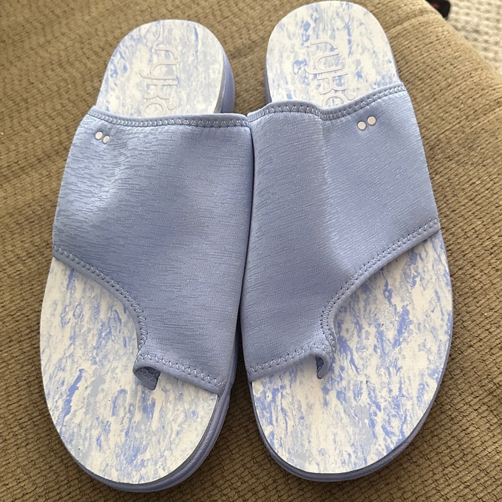 Ryka Margo Toe Loop Women’s 12M Lavender Sandals